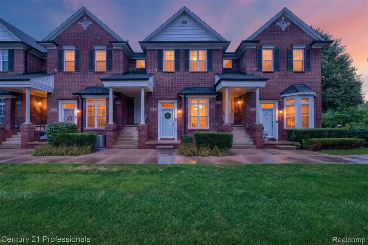 53167 Providence #53, Shelby, MI 48316 - #1