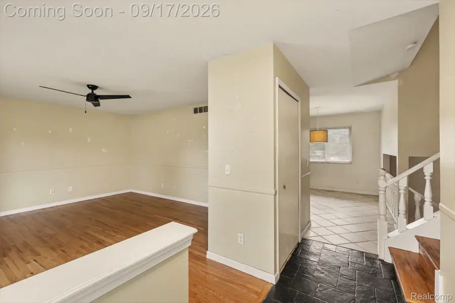 13451 N Fenton Road, Fenton, MI 48430 - #3