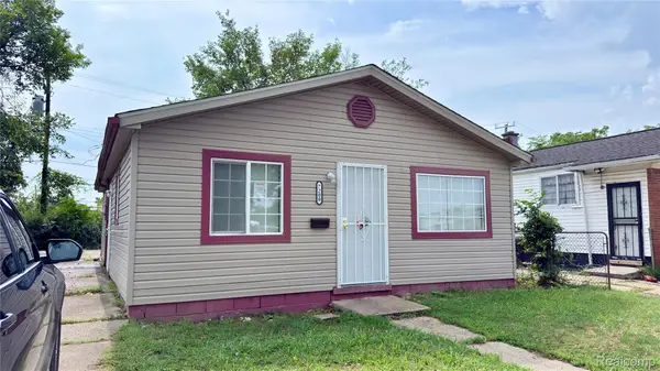 7200 Edgeton Street, Hamtramck, MI 48212