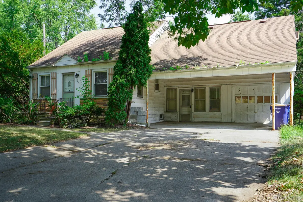 2476 Voorheis Road, Waterford, MI 48328 - #1
