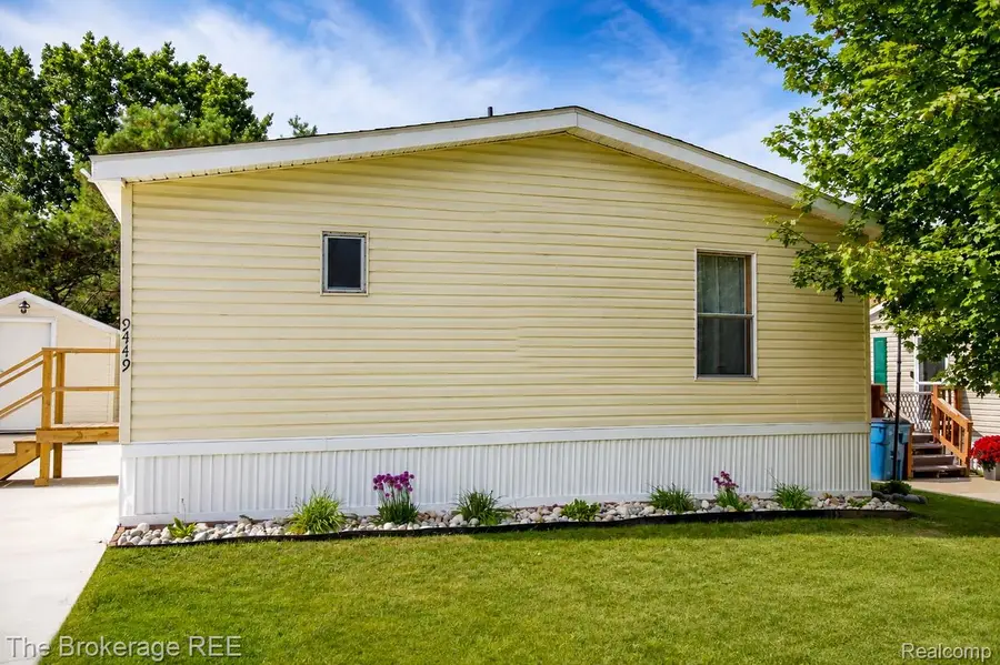 9449 W Bart, Davisburg, MI 48350 - #3