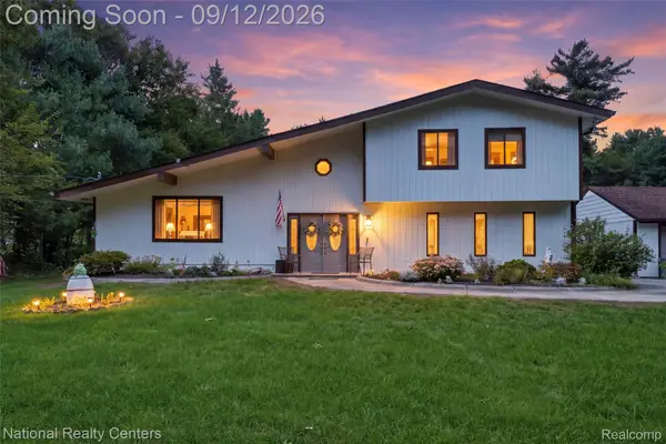 2631 Garden Road, Milford, MI 48381