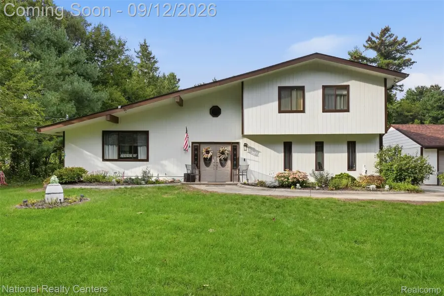 2631 Garden Road, Milford, MI 48381 - #3