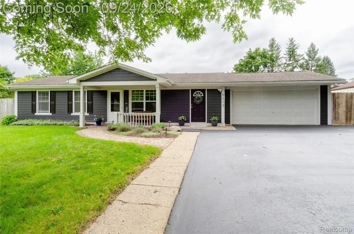 6213 Rowley Boulevard, Waterford, MI 48329 - #1