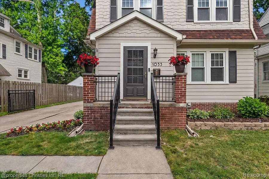 1033 Maplegrove Avenue, Royal Oak, MI 48067 - #3