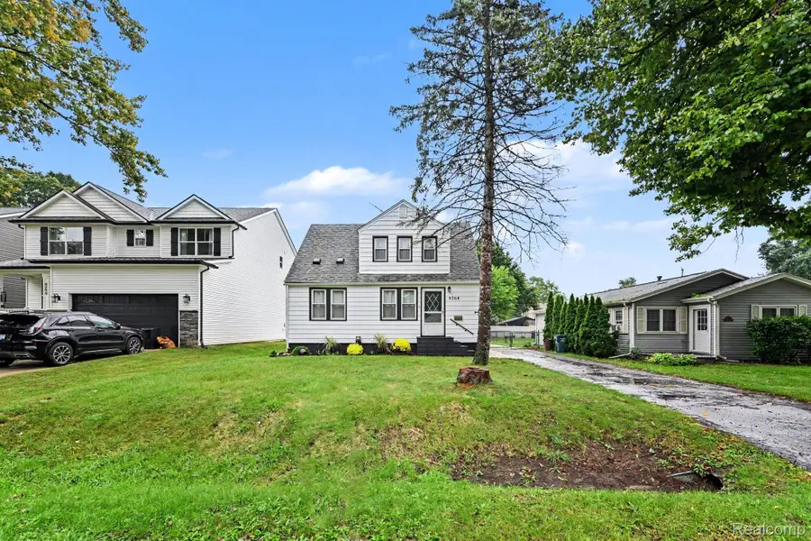 9268 Marlowe Avenue, Plymouth, MI 48170 - #2