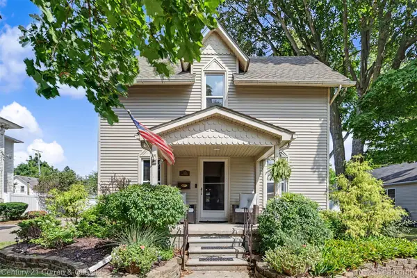 323 E Liberty Street, SouthLyon, MI 48178