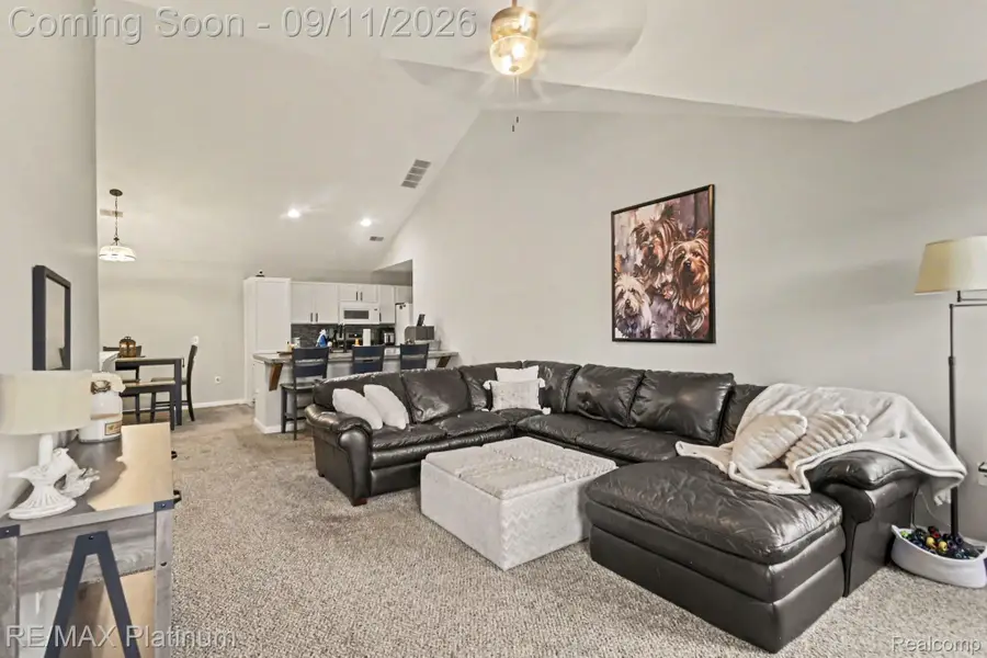 578 Olde English Circle, Howell, MI 48855 - #3