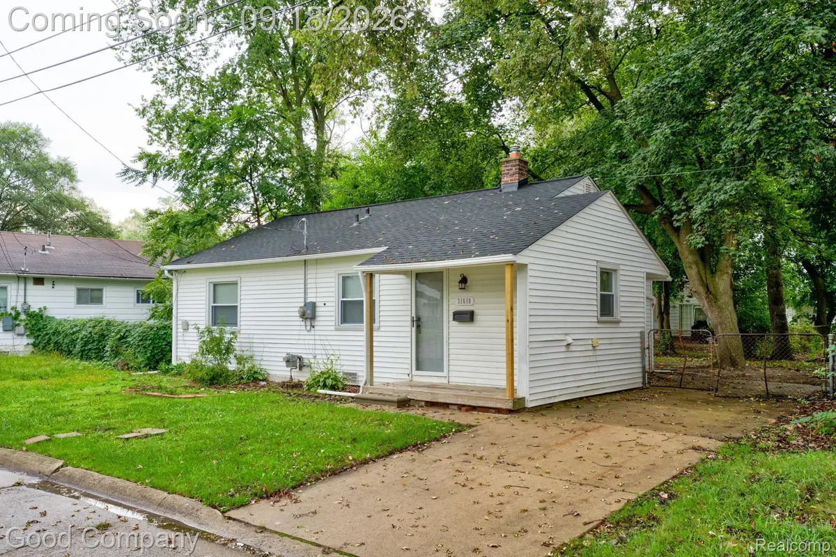 31610 Antrim Court, Westland, MI 48186 - #1
