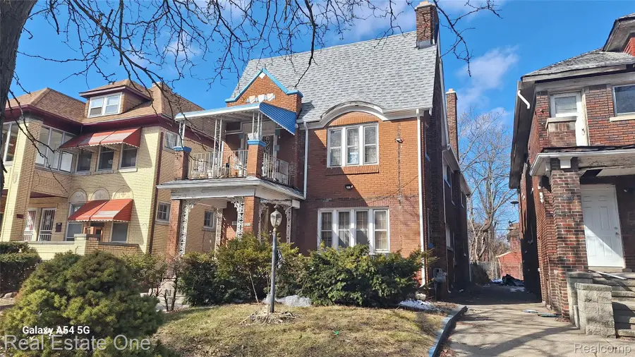3280 Fullerton St Street, Detroit, MI 48238 - #2