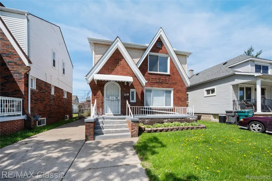 7239 Barrie Street, Dearborn, MI 48126 - #2