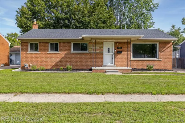 31026 W Chicago Street, Livonia, MI 48150