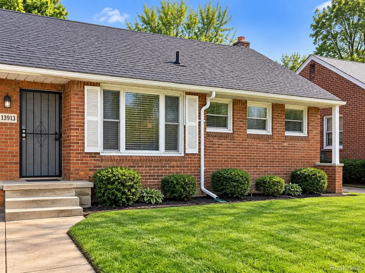 13913 Chatham Street, Detroit, MI 48223 - #1
