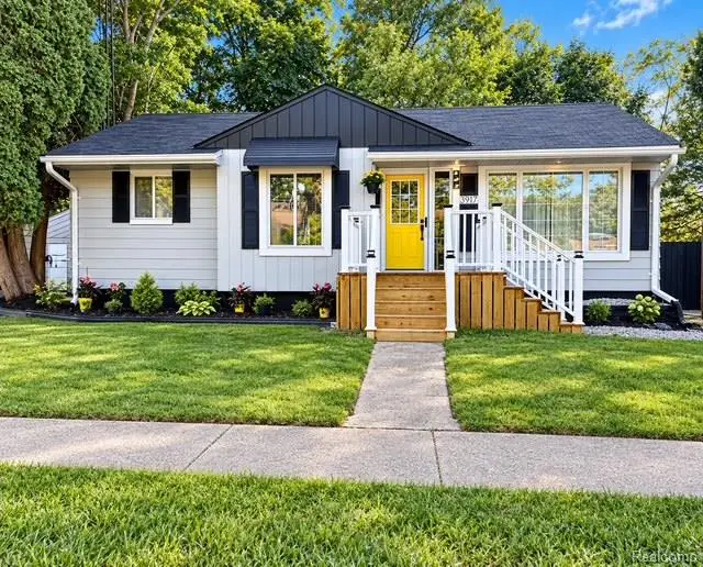 3917 Winona Street, Flint, MI 48504 - #1