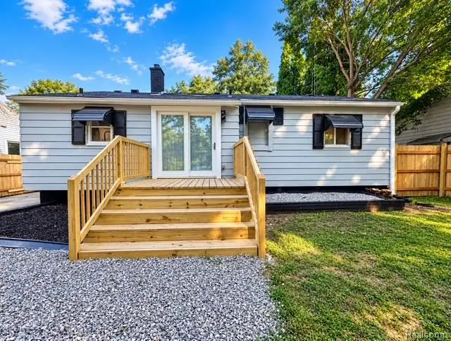 3917 Winona Street, Flint, MI 48504 - #2