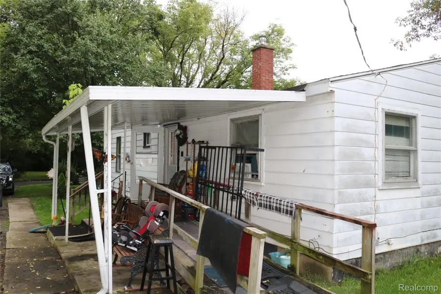 1215 W Genesee Avenue, Flint, MI 48505 - #3