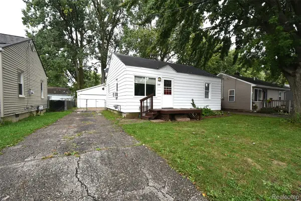 1379 Brady Avenue, Burton, MI 48529