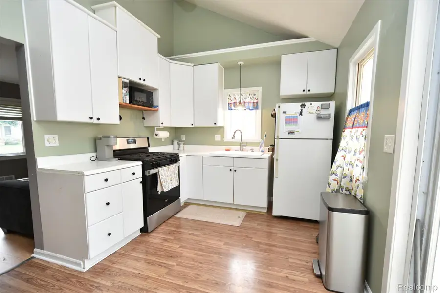 1379 Brady Avenue, Burton, MI 48529 - #3