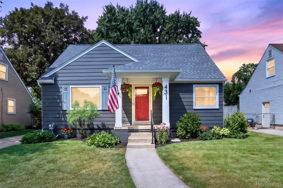 431 N Edgeworth Avenue, Royal Oak, MI 48067 - #2