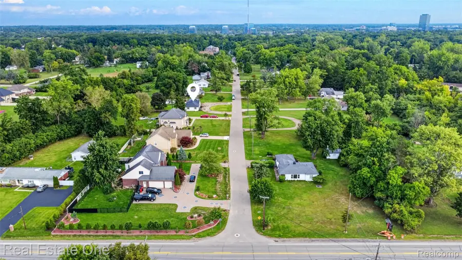 25275 Ravine Street, Southfield, MI 48033 - #2