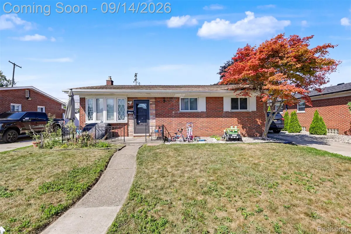 5741 Fairwood Drive, Dearborn Heights, MI 48127 - #1