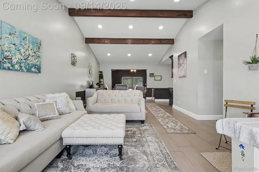 5741 Fairwood Drive, Dearborn Heights, MI 48127 - #3