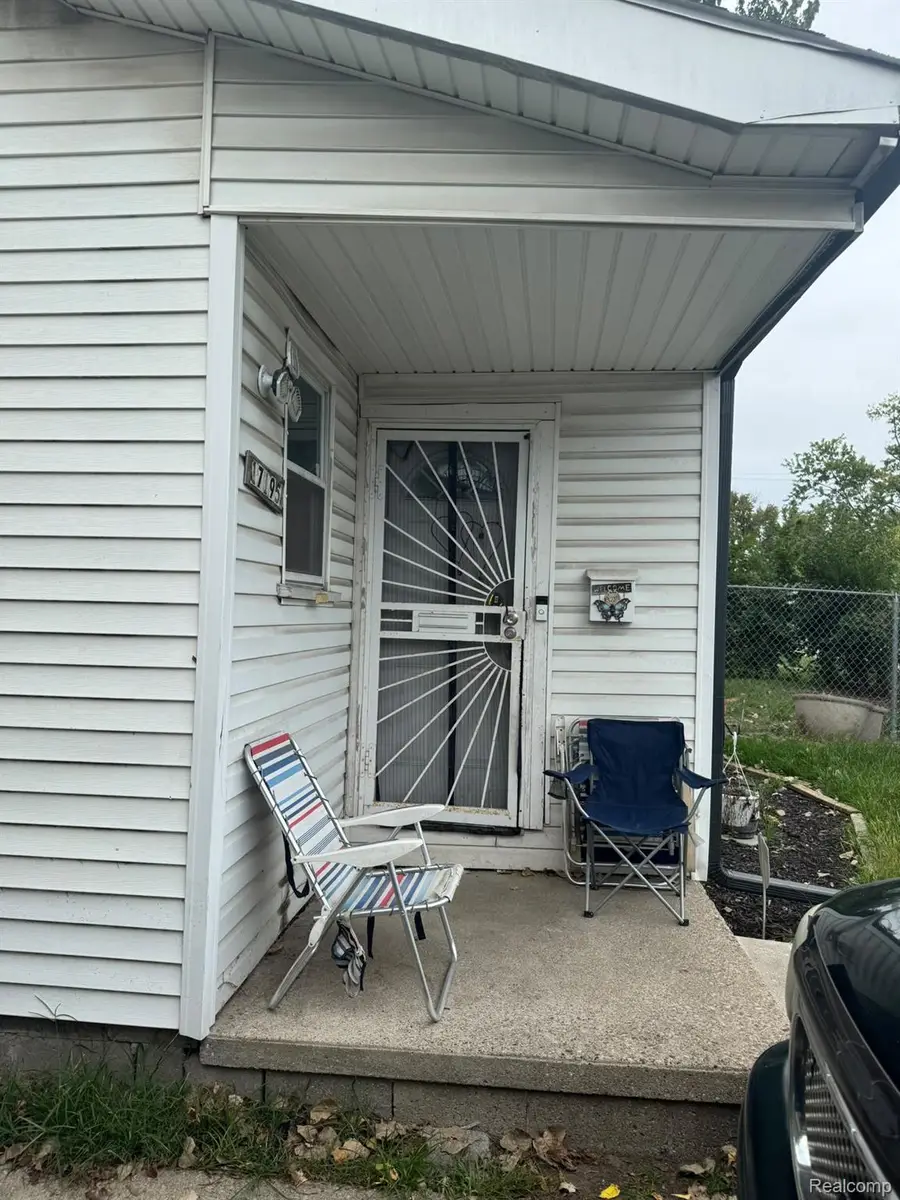 17195 Asbury Park, Detroit, MI 48235 - #2