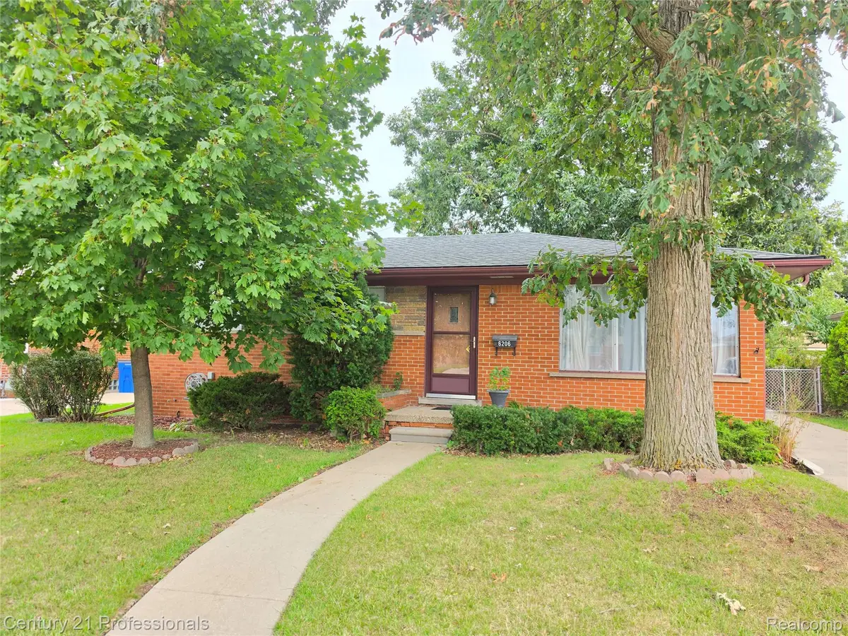 6206 Shadowlawn Street, Dearborn Heights, MI 48127 - #1