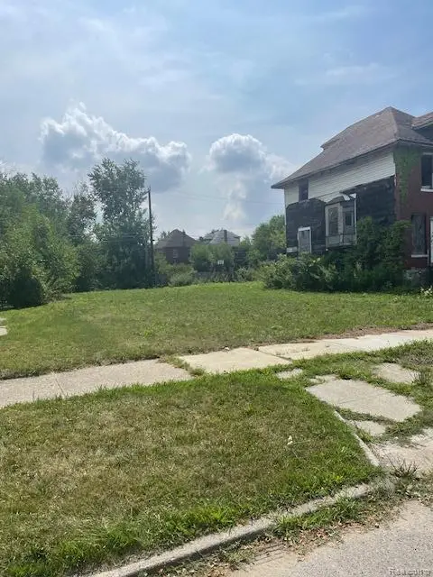 127-9 W Buena Vista Street, Highland Park, MI 48203 - #3