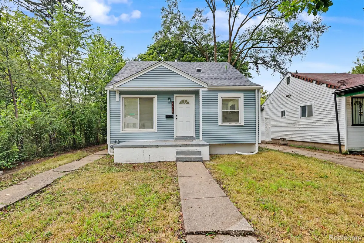 19341 Oakfield Street, Detroit, MI 48235 - #1