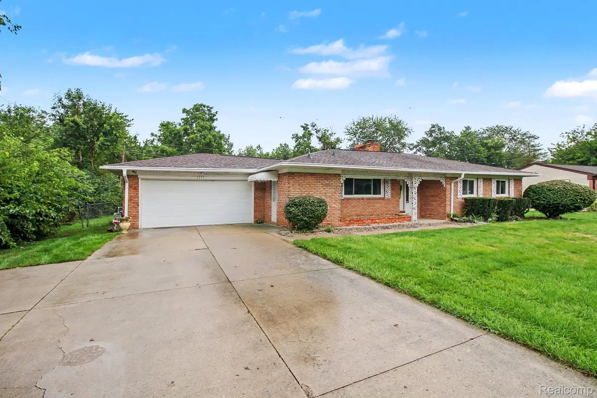 1254 Arrowhead Drive, Burton, MI 48509 - #1