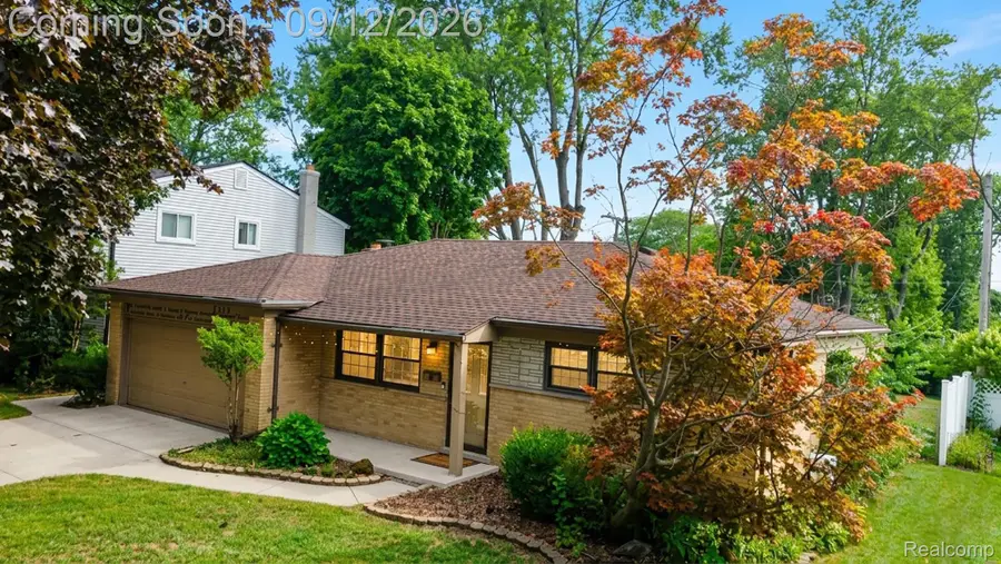 2338 Walter Ave Avenue, Warren, MI 48092 - #3
