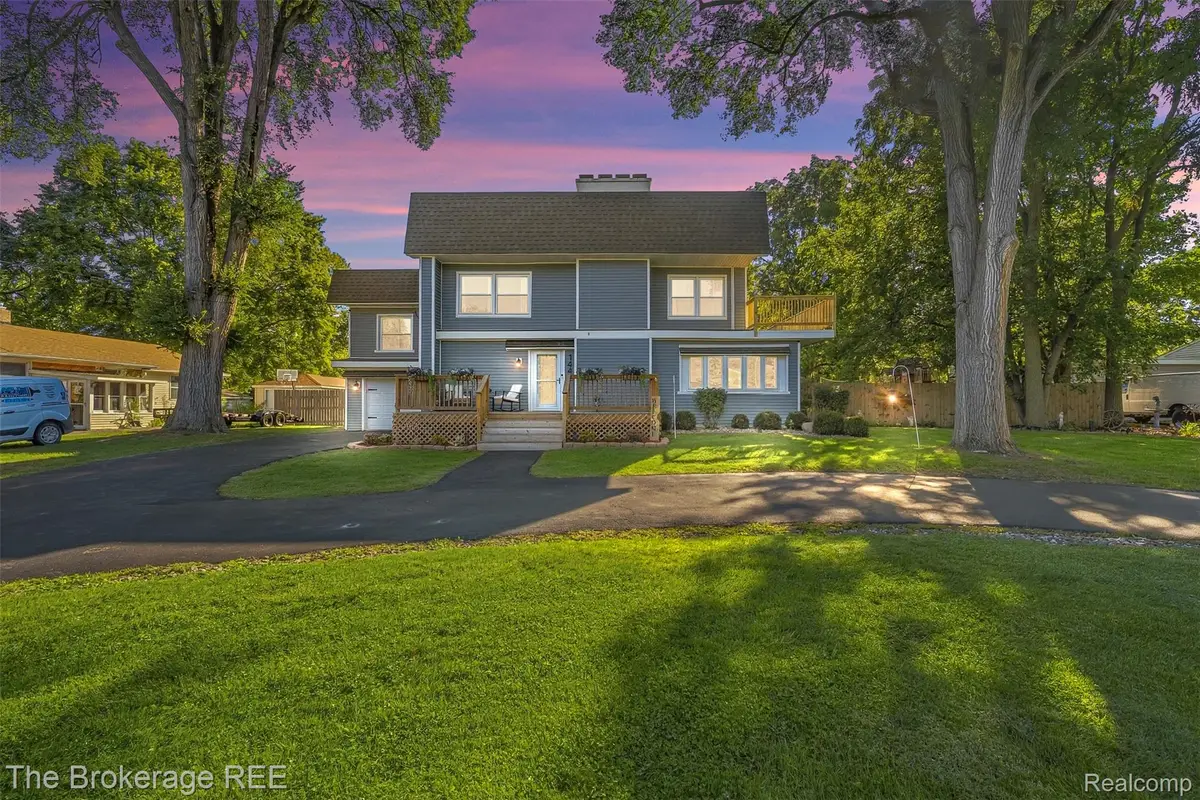 1442 N Packard Avenue, Burton, MI 48509 - #1
