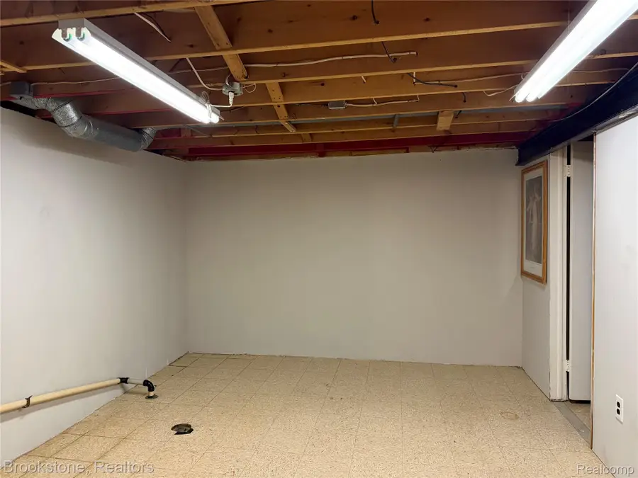 8401 18 Mile Road #241, Sterling Heights, MI 48313 - #2