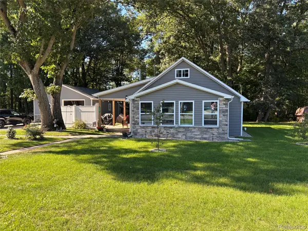 3861 E Michigan Avenue, AuGres, MI 48703