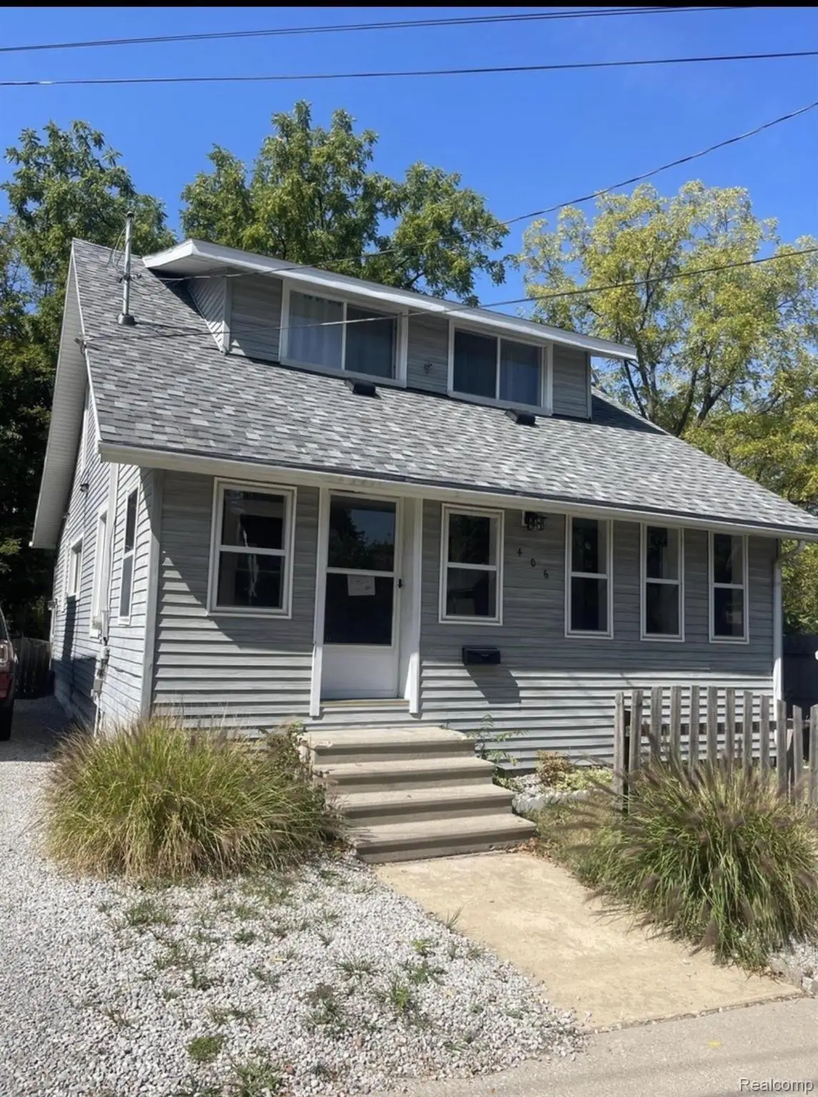 406 S Elm Avenue, Jackson, MI 49203 - #1