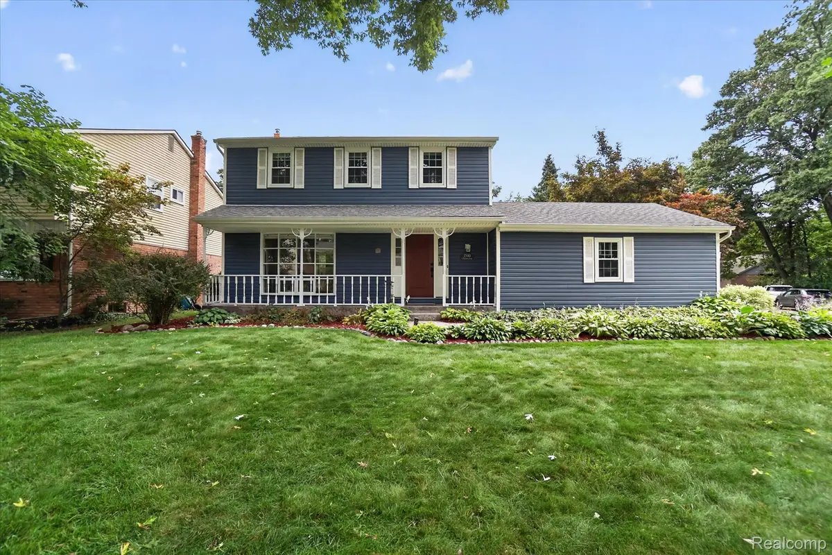 1540 Chanticlair Circle, Wixom, MI 48393 - #1
