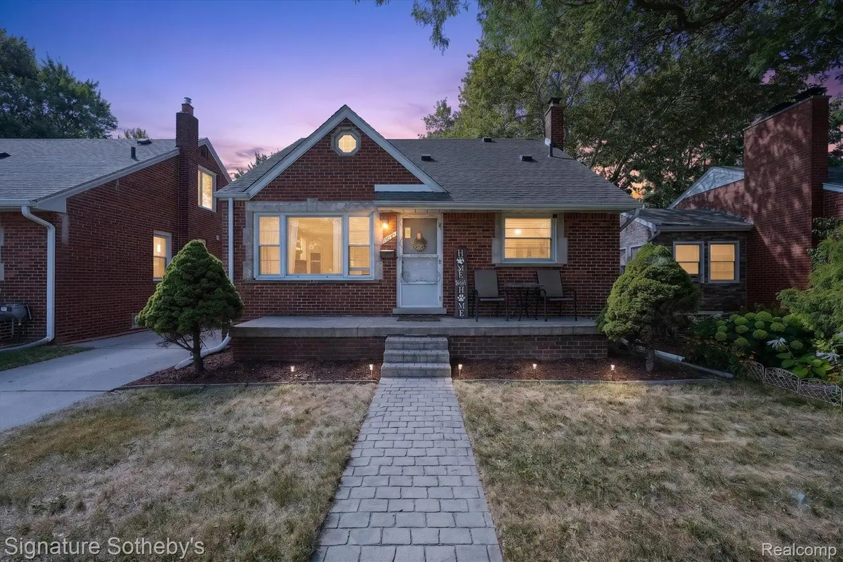 7348 Helen Road N, Center Line, MI 48015 - #1