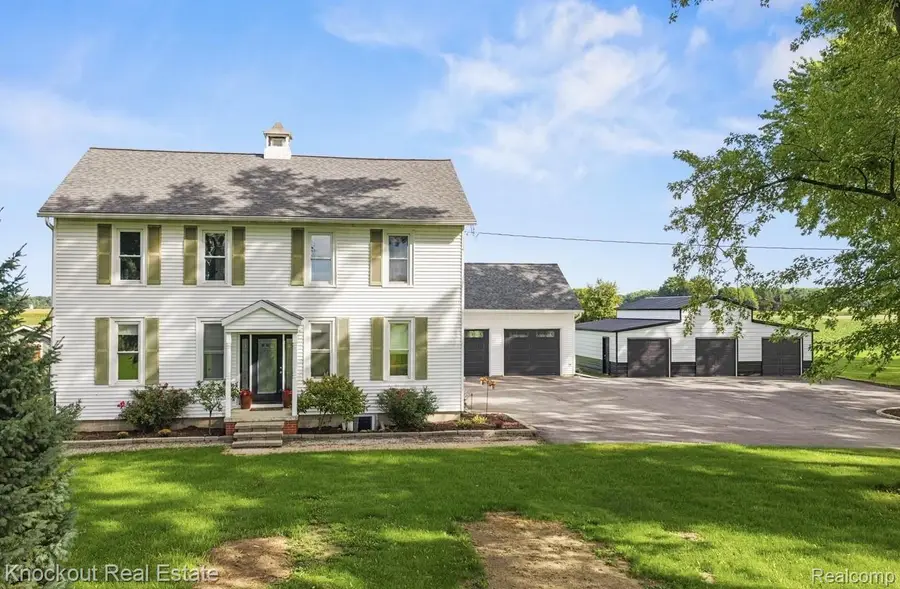 5750 Maple Road, Frankenmuth, MI 48734 - #2