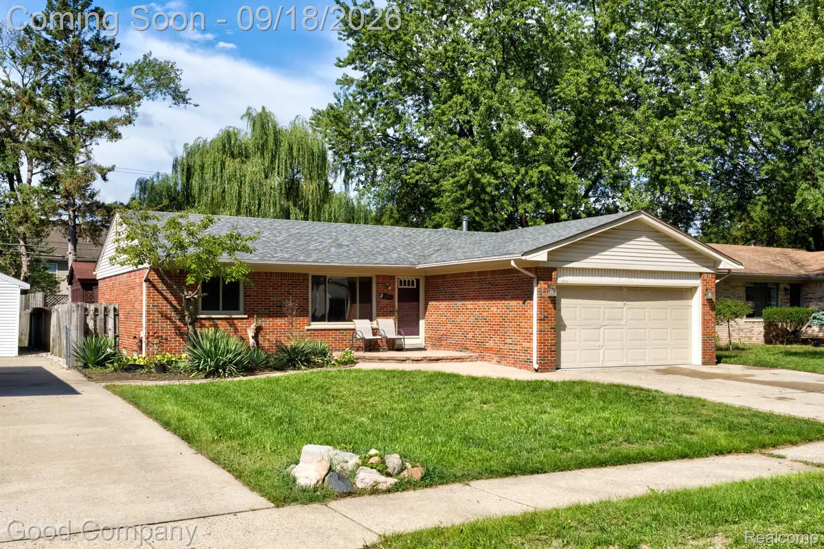 9035 Houghton Street, Livonia, MI 48150 - #1
