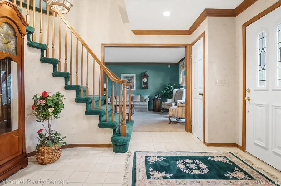 19883 Edgewood Avenue, Livonia, MI 48152 - #3