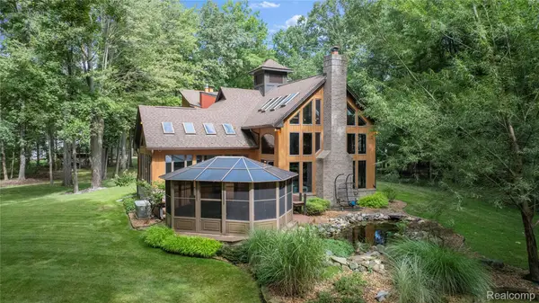 8931 Bridge Road, GrosseIle, MI 48138