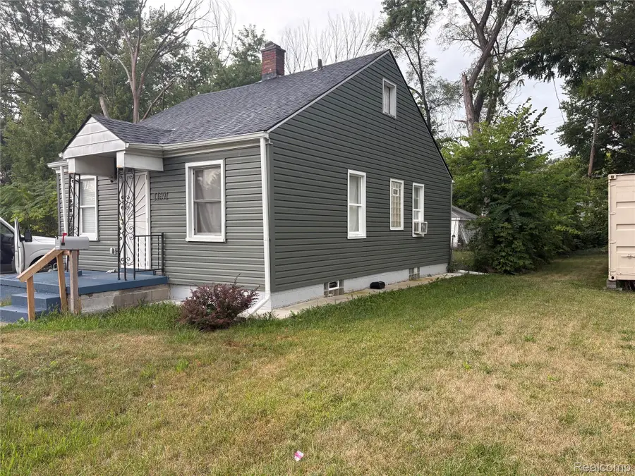 11691 Saint Marys Street, Detroit, MI 48227 - #3