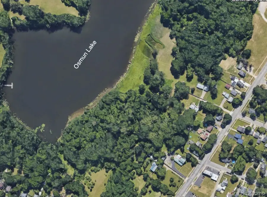 364 Lakeside Drive, Pontiac, MI 48340 - #2