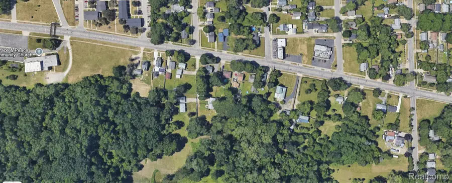 364 Lakeside Drive, Pontiac, MI 48340 - #3