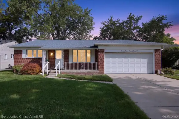 14150 Williamsburg Drive, Riverview, MI 48193