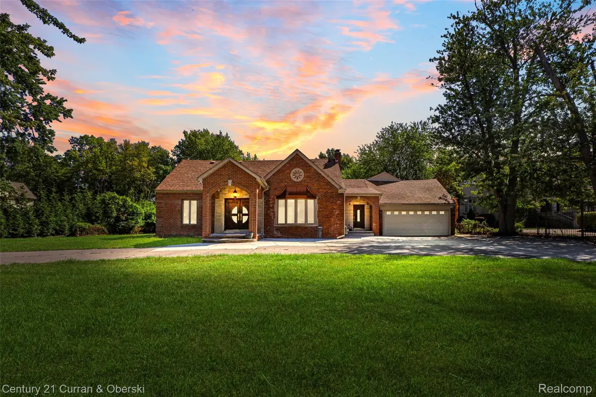 214 N Beech Daly Road, Dearborn Heights, MI 48127 - #1