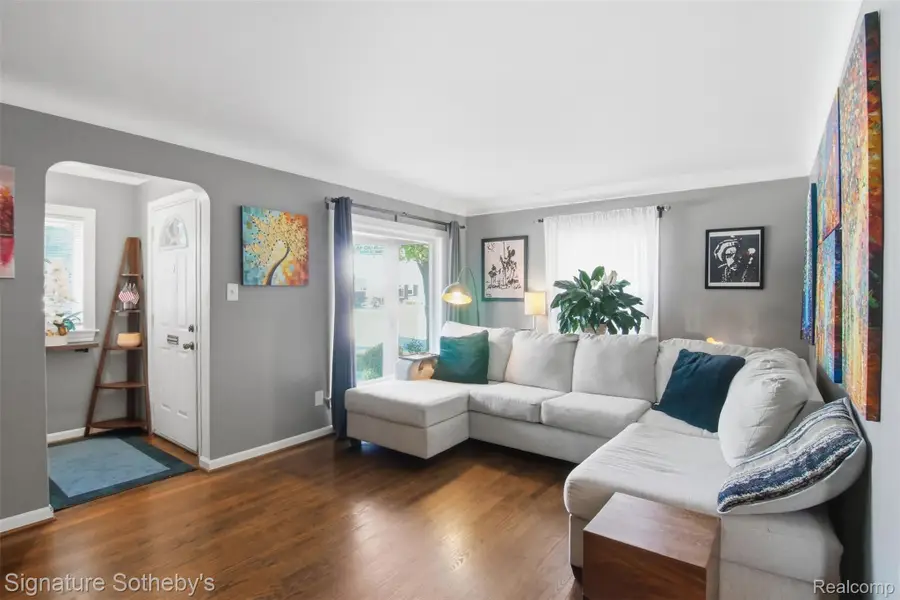 1268 Brys Drive, Grosse Pointe Woods, MI 48236 - #2