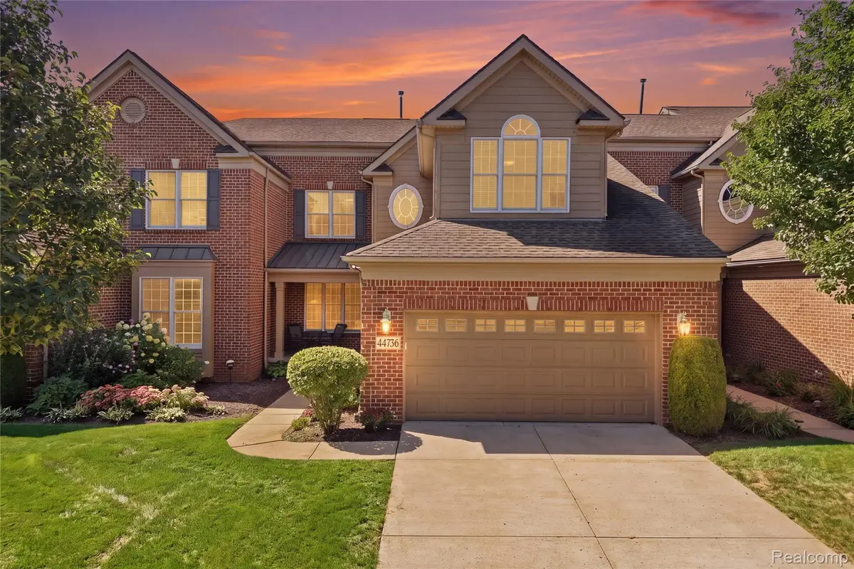 44736 Broadmoor Circle N, Northville, MI 48168 - #1