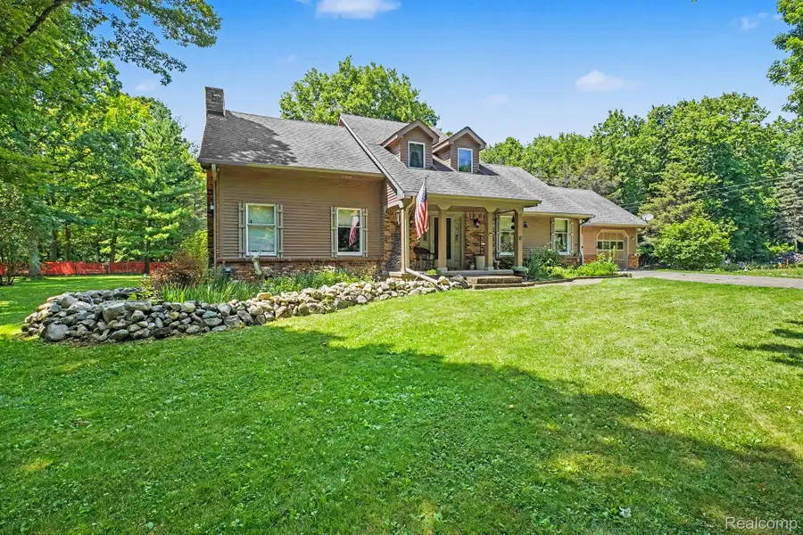 3284 Pratt Road, Metamora, MI 48455 - #2